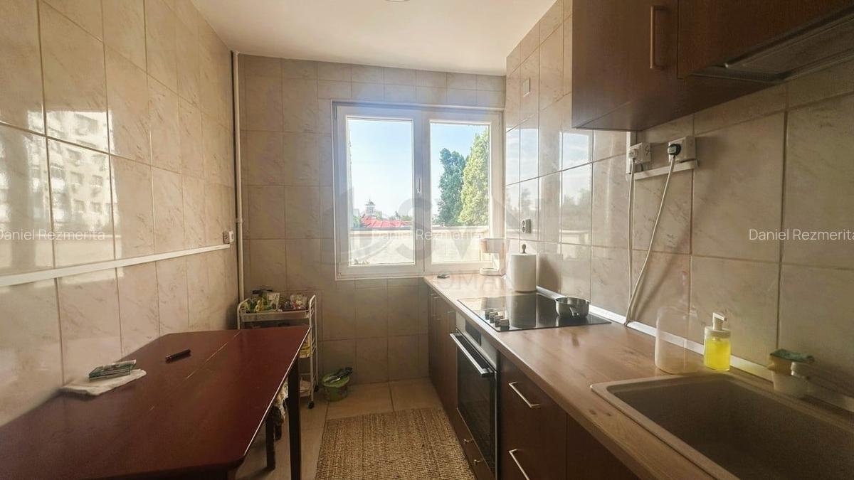 Apartament cu 3 camere semidecomandat în Grivița - 6