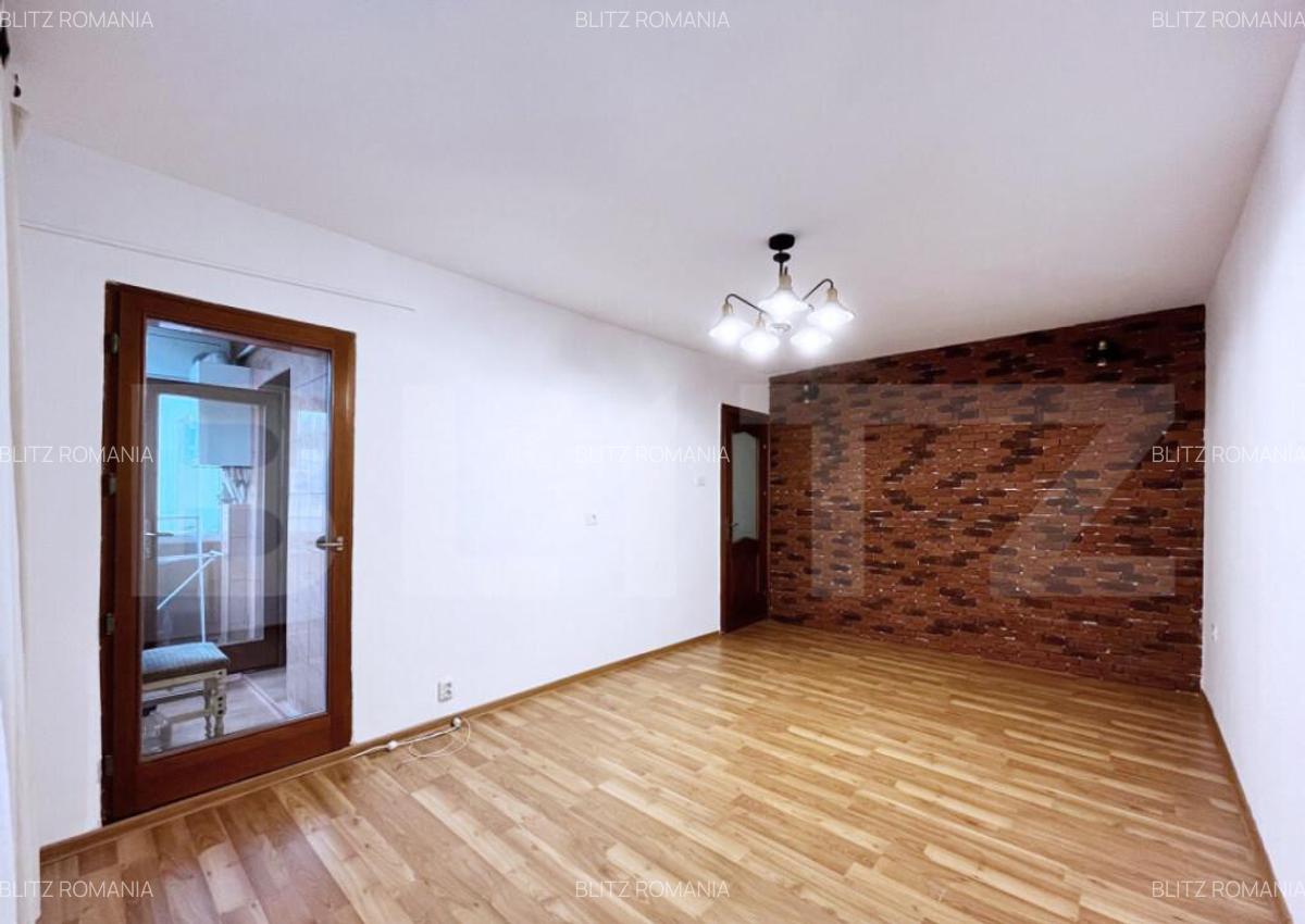 Apartament 2 camere, 42 mp, zona Pacurari - 1