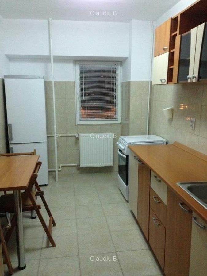 Garsoniera decomandata, centrala termica, bloc 1991 – zona Sebastian - 1