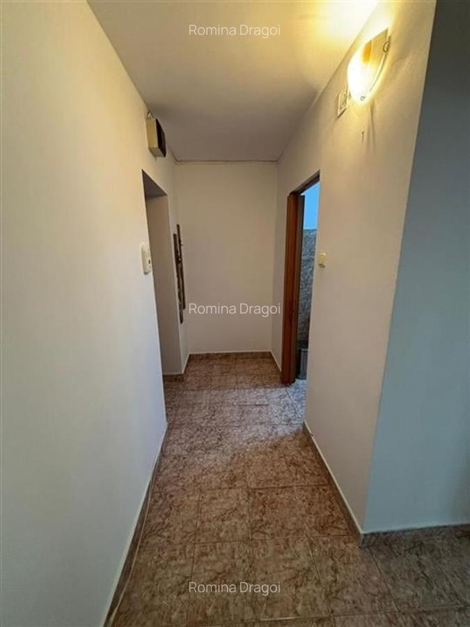 Garsonieră decomandată în Răcădău - 6