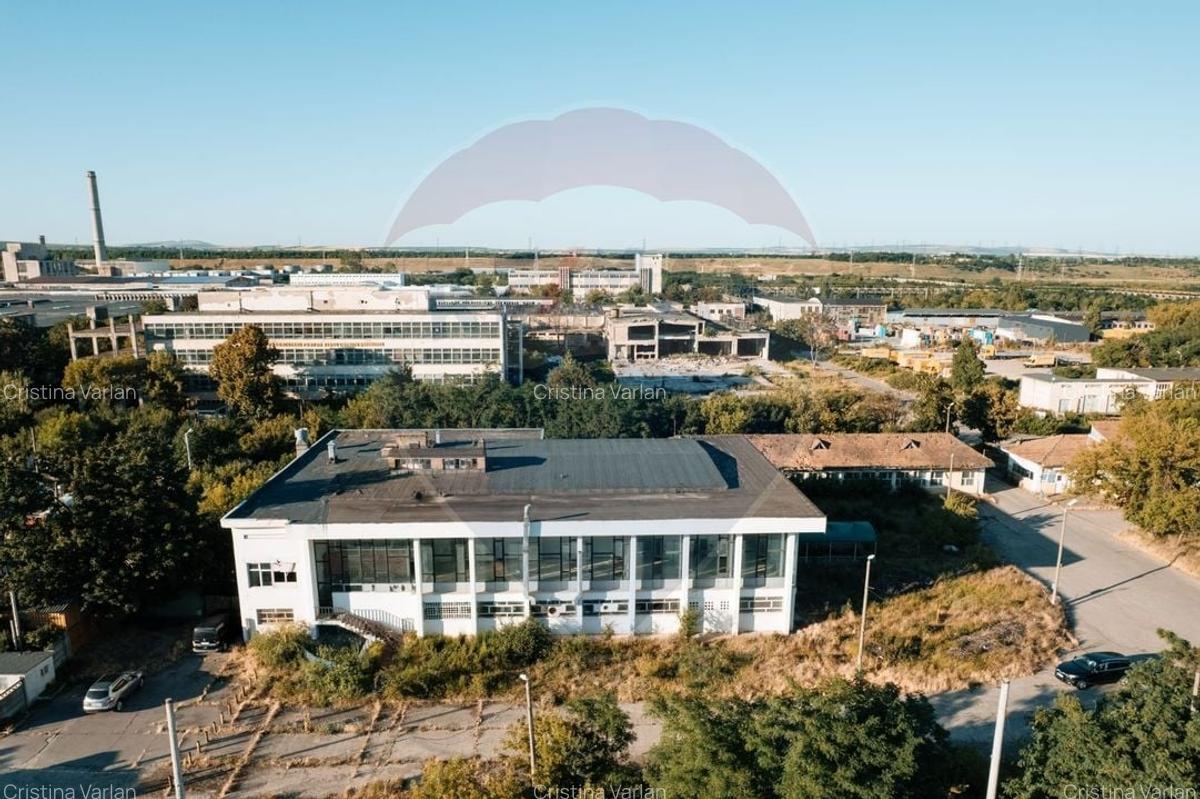 Spatiu industrial de 1,970 - 4