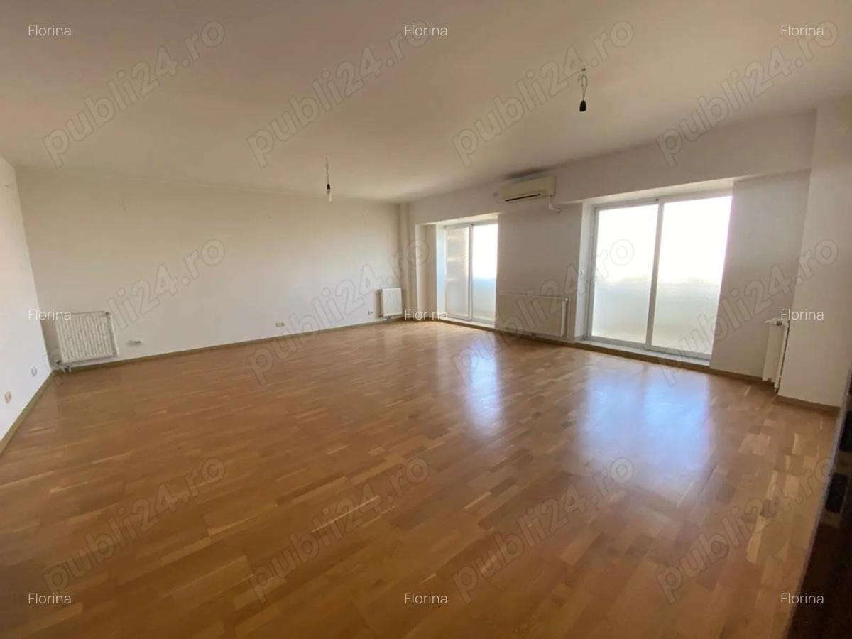 Vand apartament 3 camere, zona centrala - 2