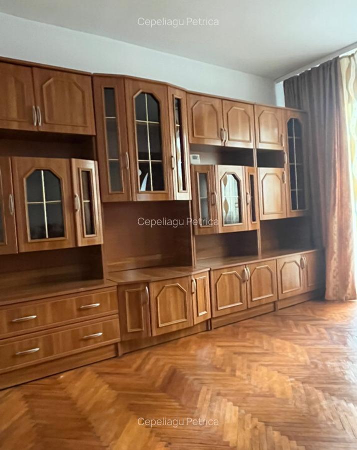 Apartament 3 camere semidecomandat I.C Bratianu - 1 Apartament 3 camere semidecomandat I.C Bratianu - 1