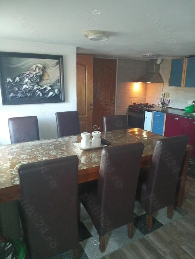 Casa renovata cu piscina ?i vedere superba spre Straja - 10