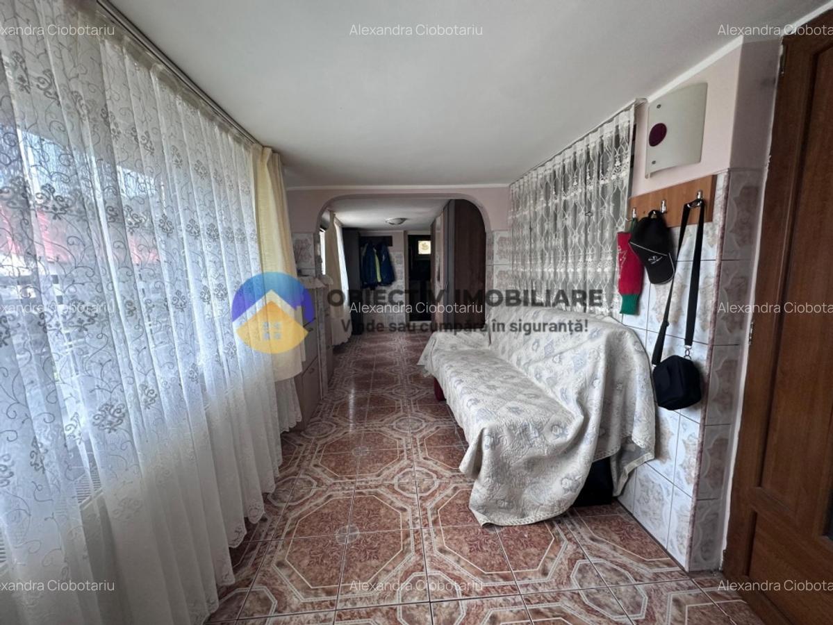 Casa de vanzare - Str. 1 Decembrie 1918 - 14
