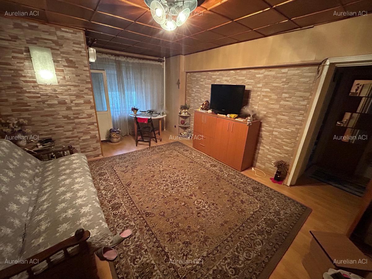 Aviatiei Nicolae Caramfil,2 balcoane, 2 Gr sanitare, 80 mp - 4