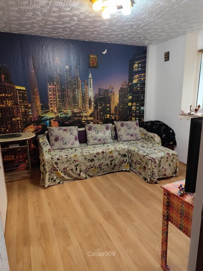 Proprietar vând apartament decomandat 3 camere - 4