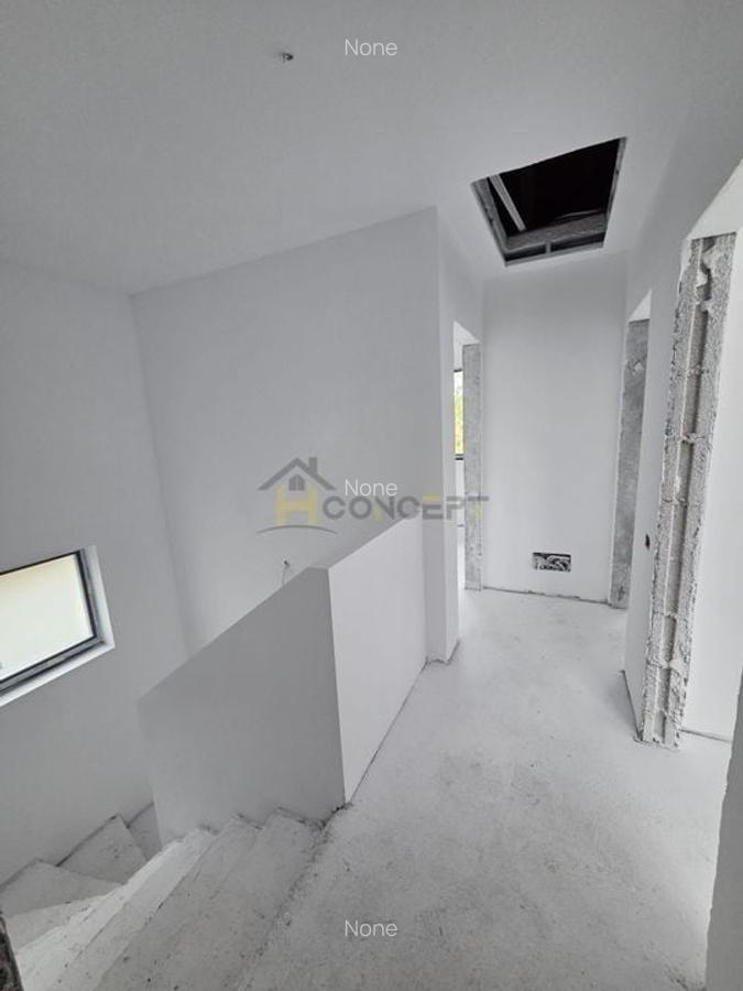 Vila individuala 4 camere finisaje la alegere Str Martisor - 11