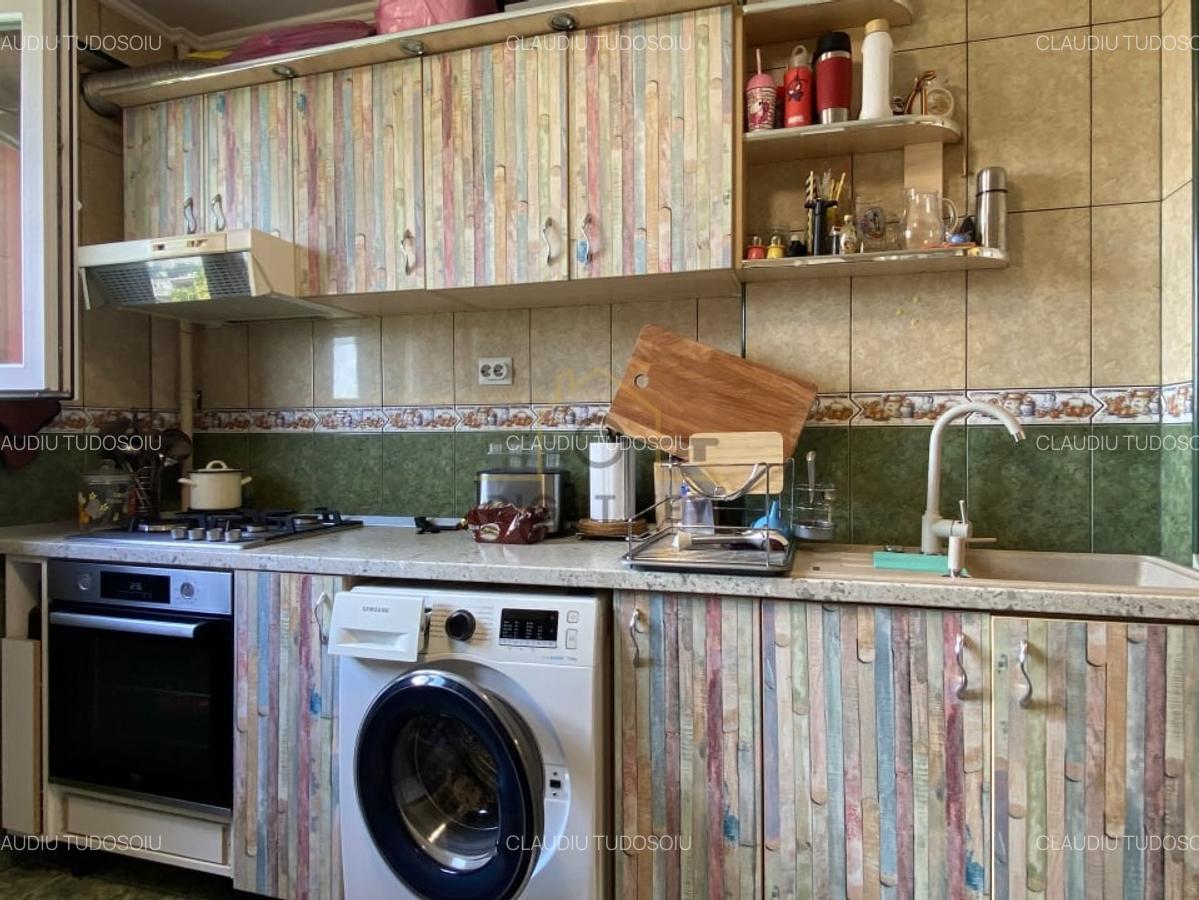 Apartament cu 3 camere semidecomandat, mobilat în Ștefan cel Mare - 11