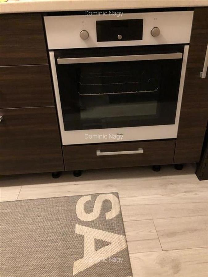 Apartament cu 4 camere decomandat în Dacia - 10