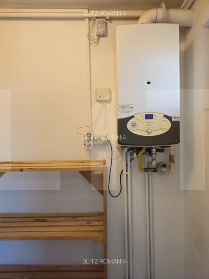 Apartament de vanzare, cu 3 camere de vanzare, zona ultracentrala - 11