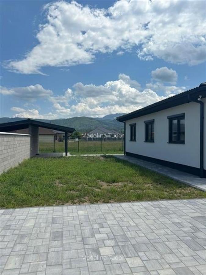 Casa de inchiriat in Cristian, parter, 500mp teren, 2 locuri de parcare - 3