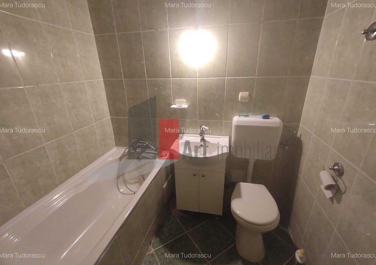 Vanzare apartament 4 camere decomandat Bd. Brancoveanu ... - 2