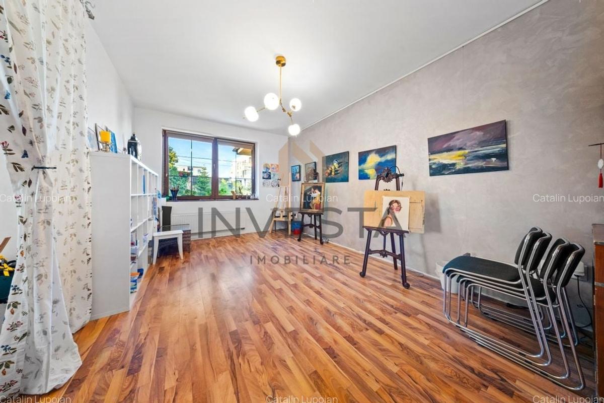 Resedinta impunatoare cu teren generos de 2.012 mp in Buna Ziua! - 4