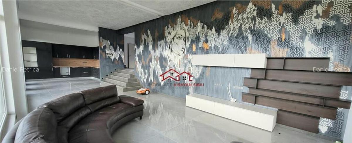 Imobil de lux,piscina,garaj,Cisnadie,la 10 km de SB,comision - 7