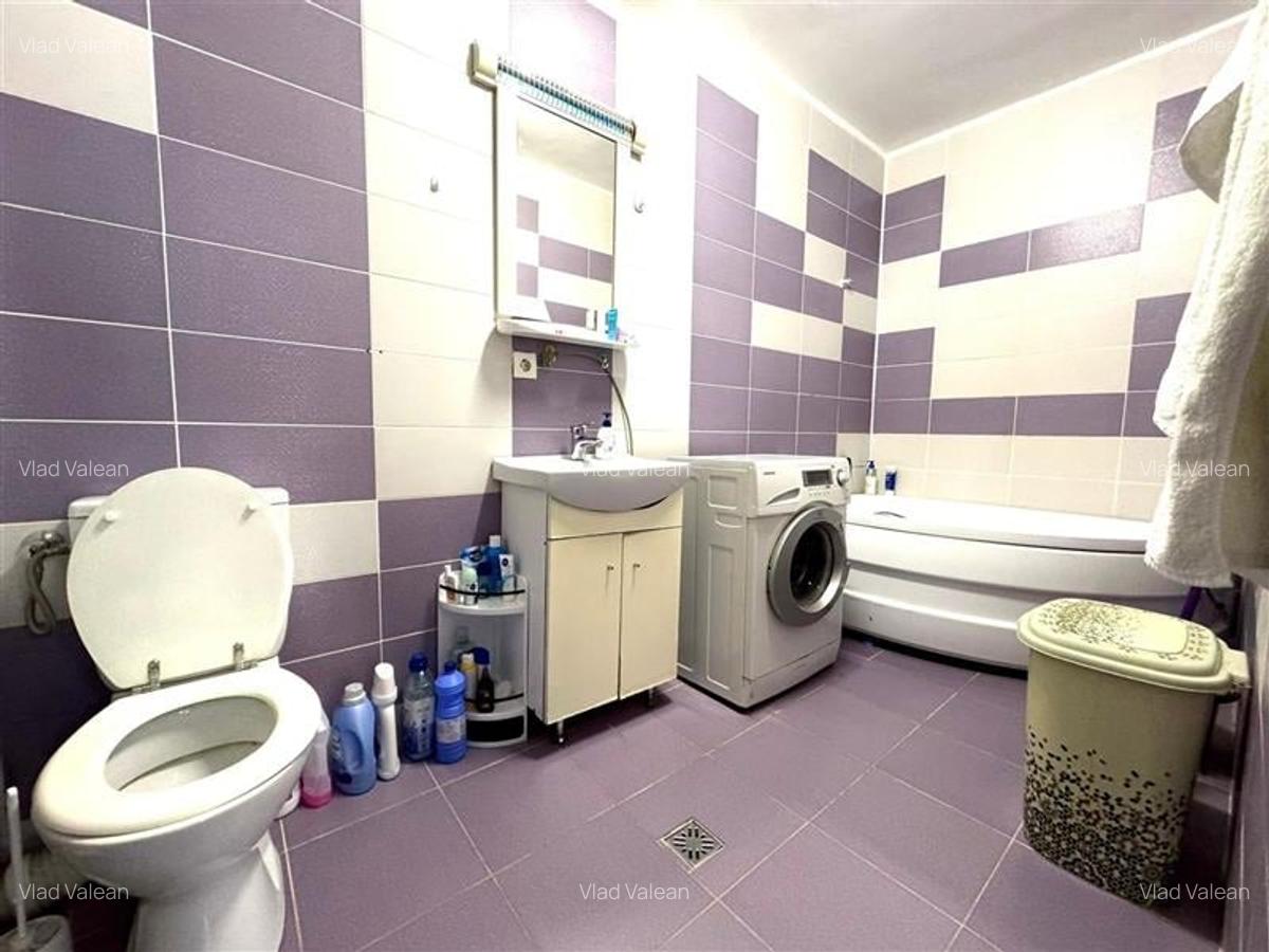 Apartament 3 camere , 52 mp , parcare in zona OMV - 7