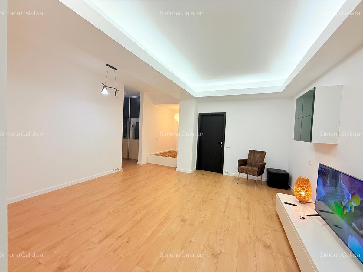 Studio spatios North Area Lake View -Herastrau - 8