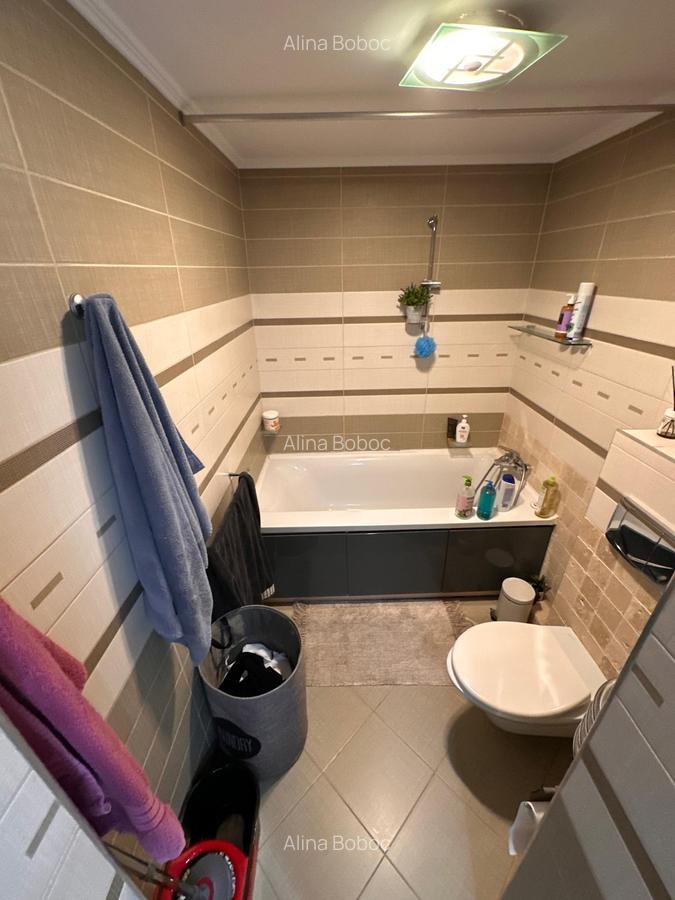 Vanzare apartament 3 camere decomandat, Mall Vitan, etaj 1/4, centrala termica - 20
