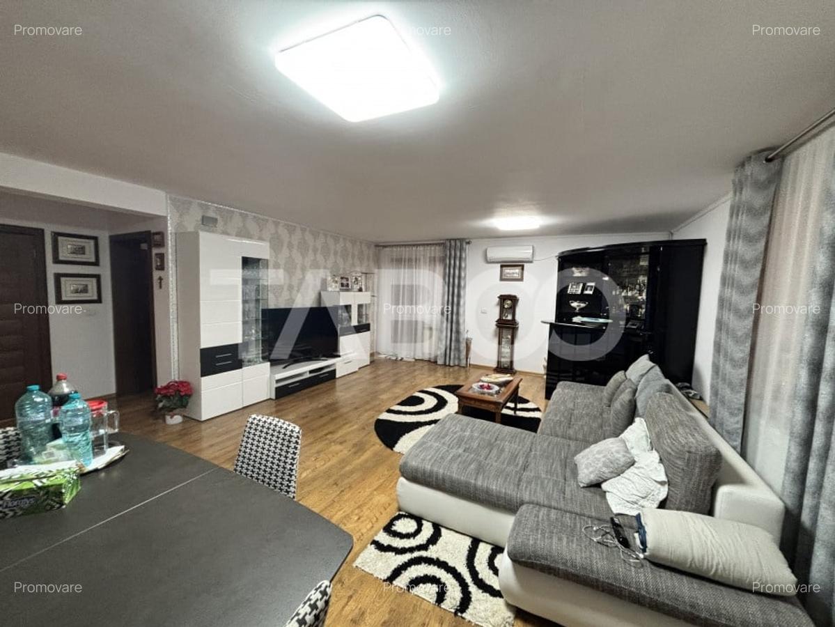 Casa deosebita de vanzare cu 3 camere  Sura Mare Sibiu 500 mp teren - 2