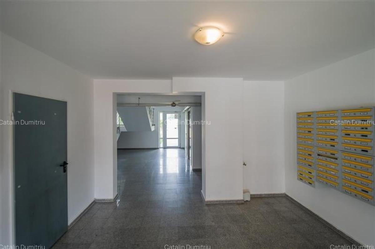 Apartament cu 3 camere decomandat în Avantgarden - 12