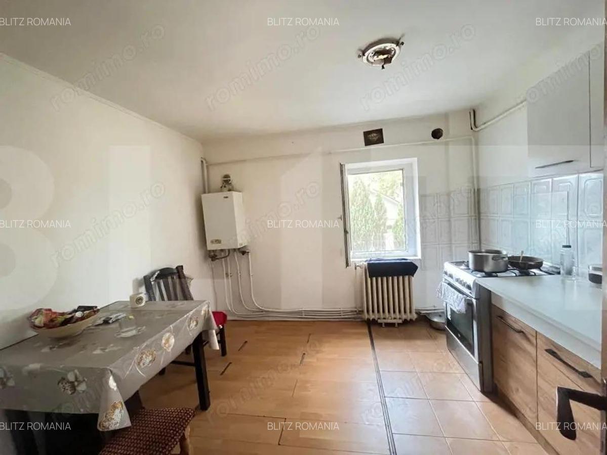 Apartament de 2 camere, parter, zona Grivita Botosani - 4