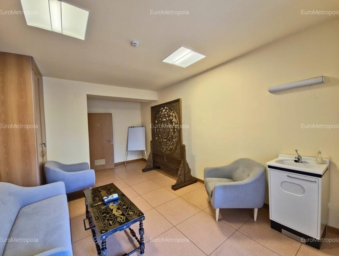 Apartament cu 6 camere decomandat în Herăstrău - 14