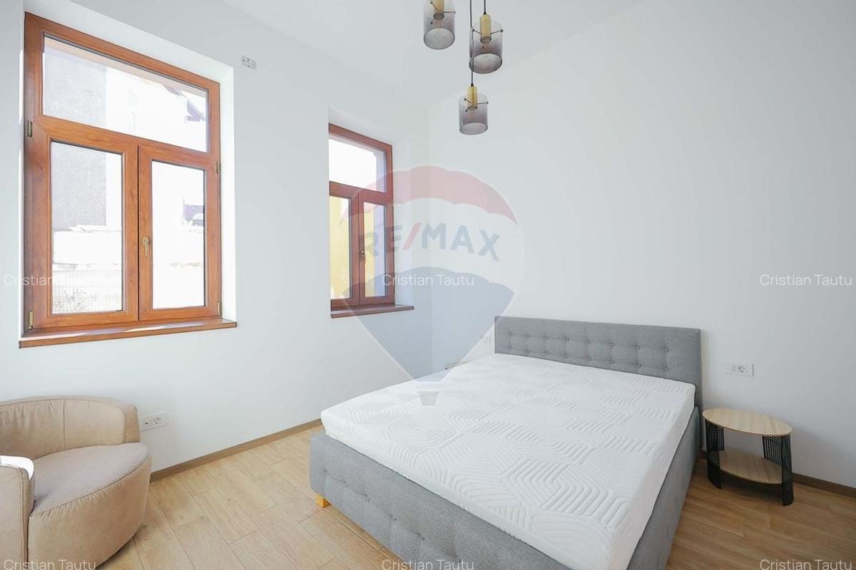 De vanzare 2 apartamente complet renovate Ultracentral - 9