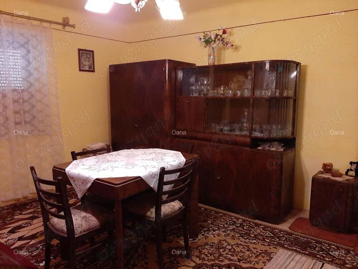 Casa solida din caramida, 4000 mp, cu CF - 6