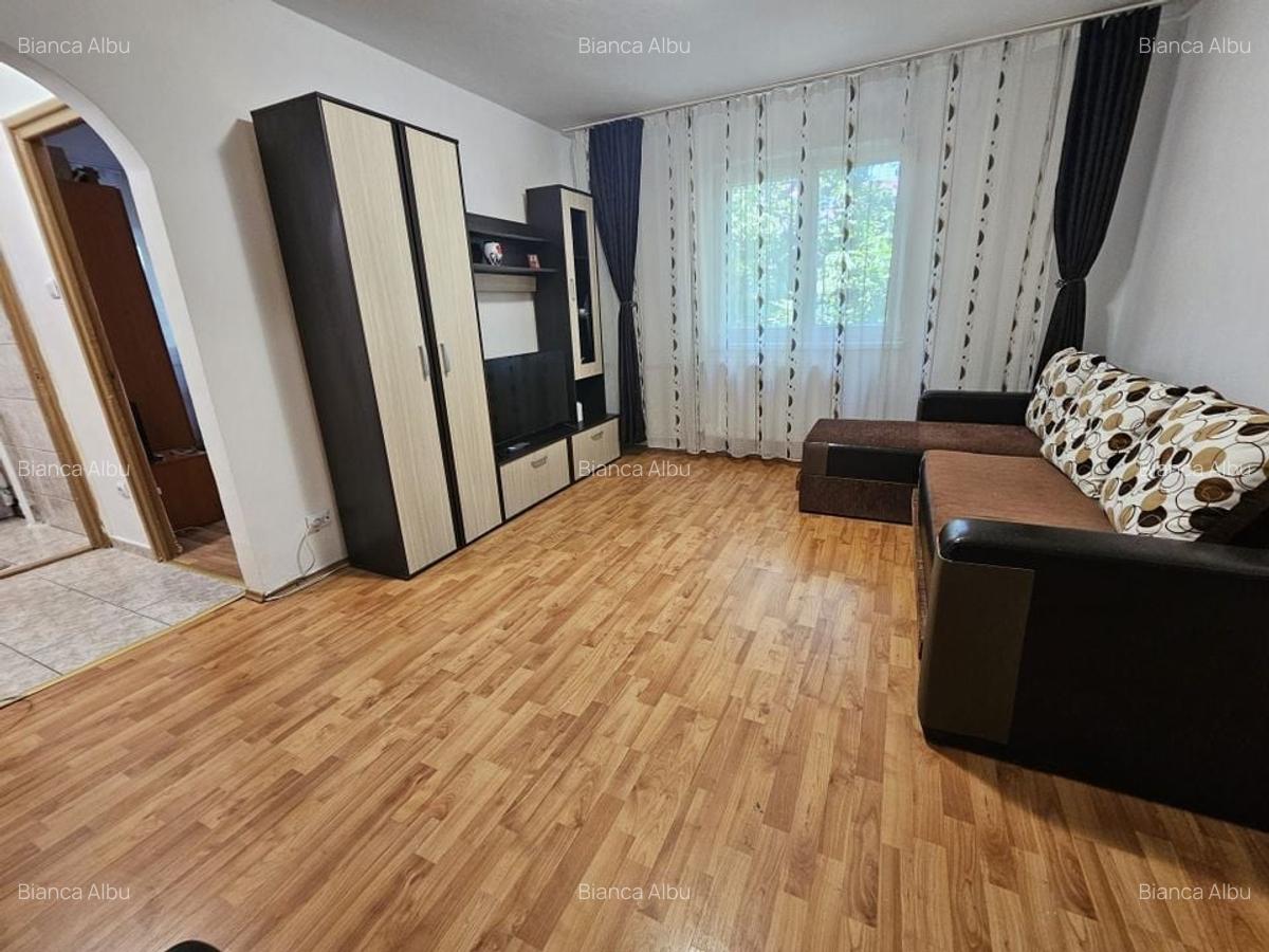 Apartament 2 camere Piata Resita Berceni - 1