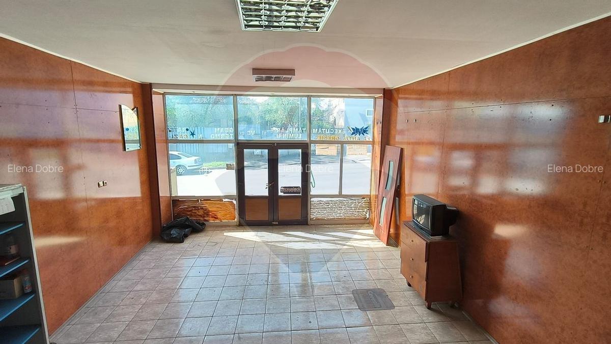 Spatiu comercial stradal de 114mp de vanzare Piata Centrala Galati - 1