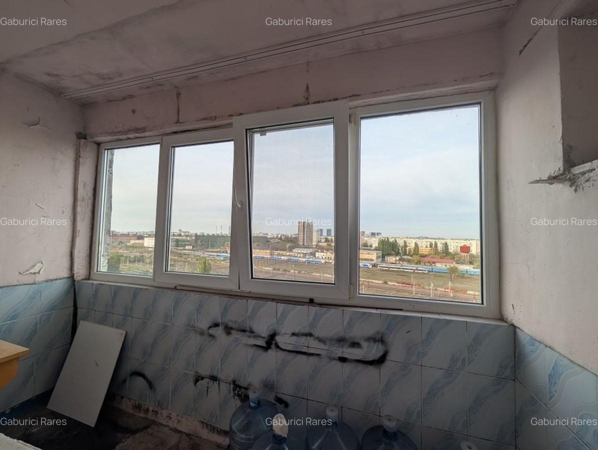 3 Camere Giulești, 60mp, Vedere Panoramică, Total de Renovat - 20 3 Camere Giulești, 60mp, Vedere Panoramică, Total de Renovat - 20