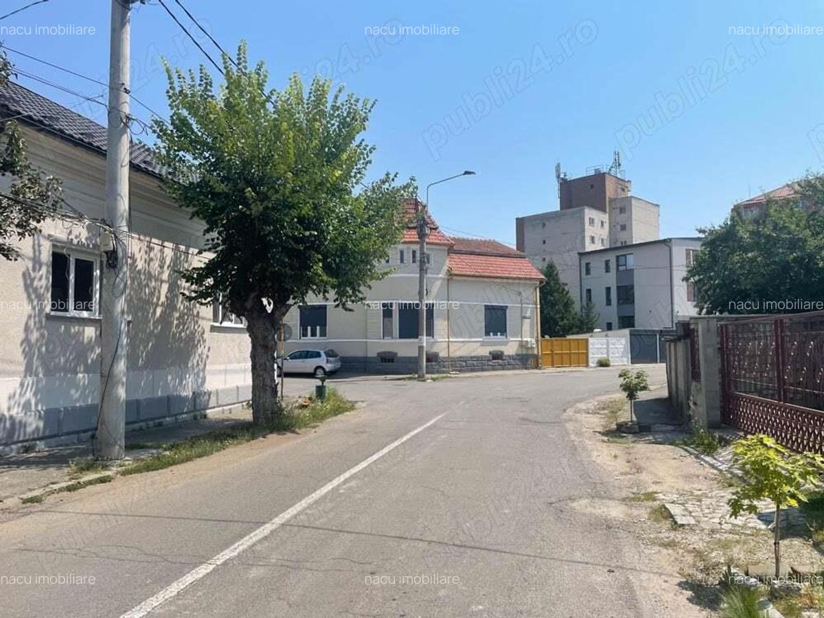 Dej ,str. I P Reteganu, casa parter ,piatra moderna,105000 euro negociabil - 8