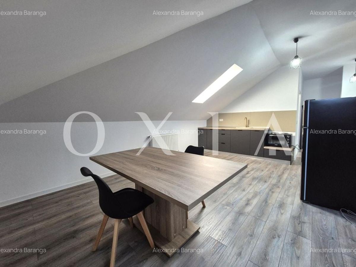 AX305 Giroc/Hotel IQ, Mobilat&Utilat, Loc de parcare - 5