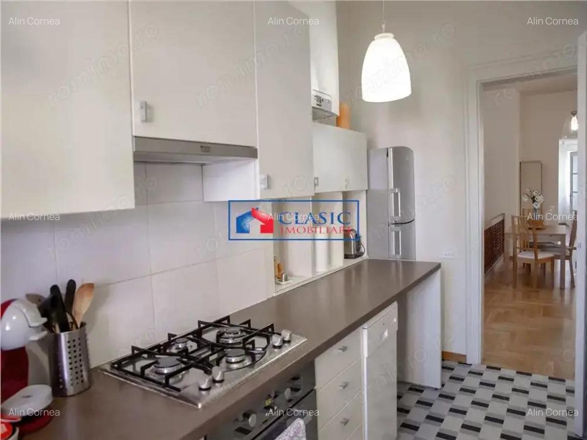 Inchiriere apartament ultrafinisat 2 camere, Centru, Strada Avram Iancu - 7