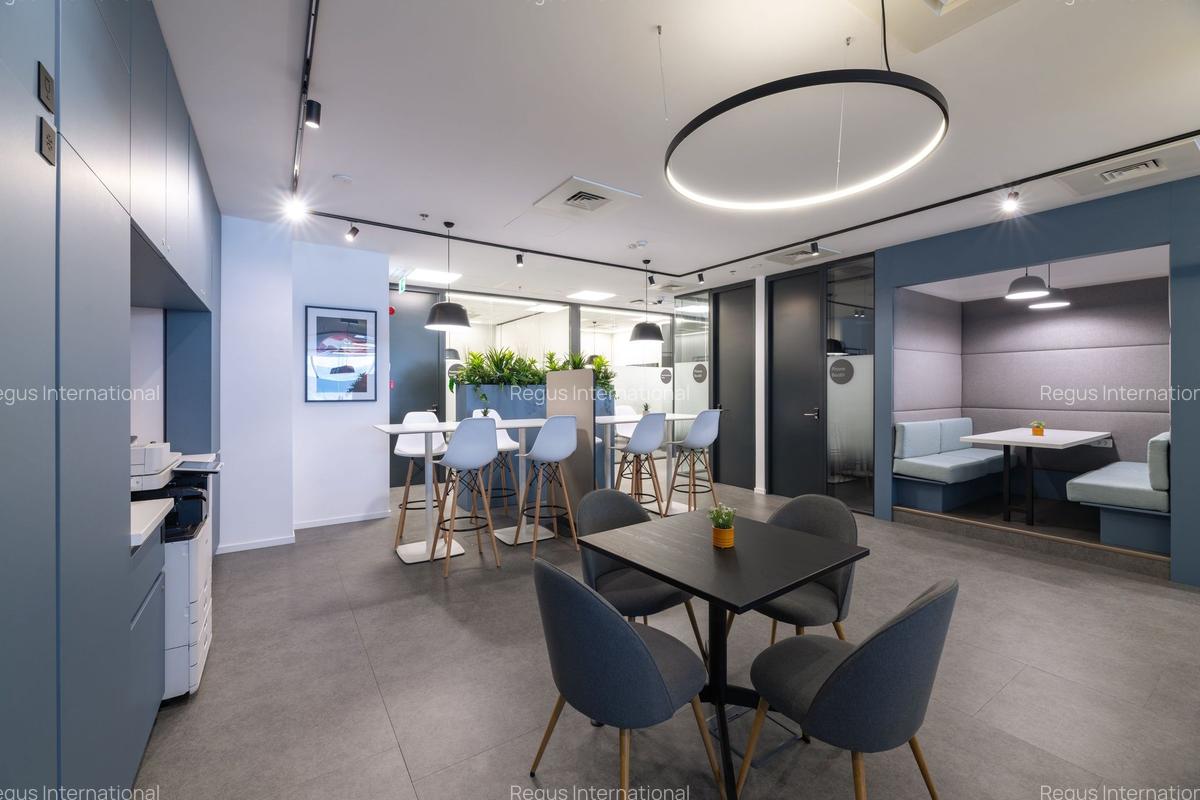 Alăturați-vă unui mediu de co-working cooperativ în Regus Iulius Business Centre - 3