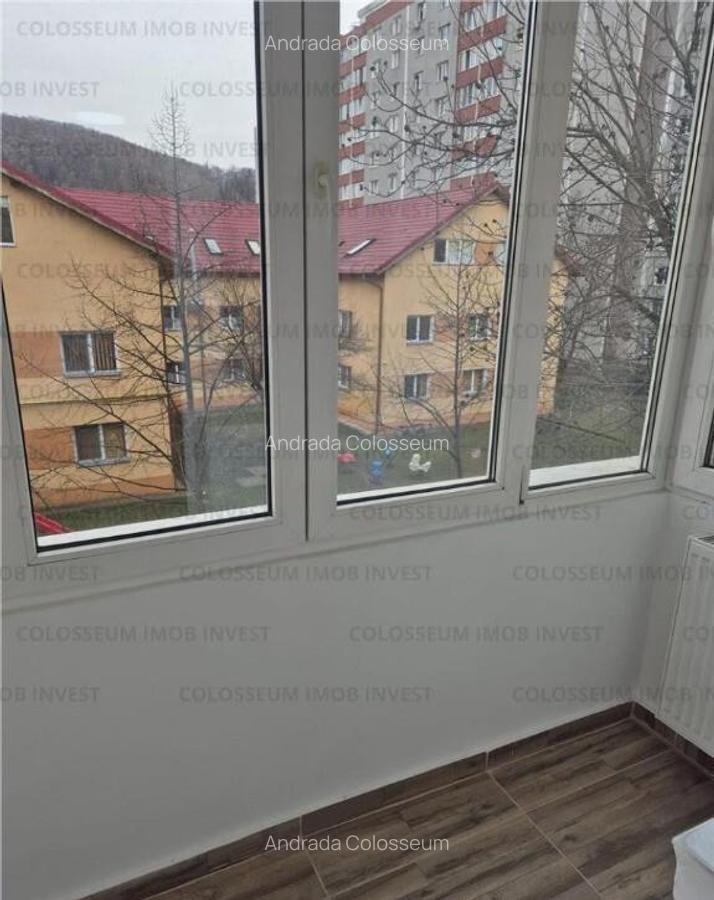 Apartament 3 camere | Mobilat ?i utilat | Etaj 2/4 | zona Noua - 11