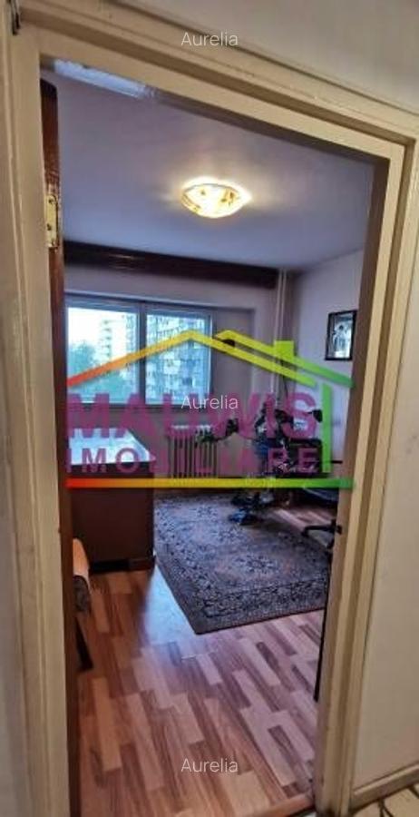 Apartament cu 4 camere decomandat în Iancului - 5