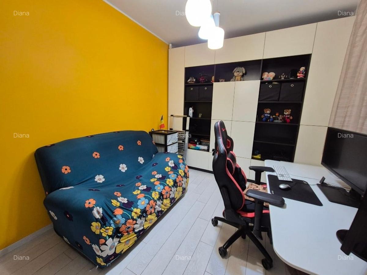 Duplex S+P+1+M, 6 camere, 304 mp SCD, curte liberă 499 mp – Str. Gloriei - 9