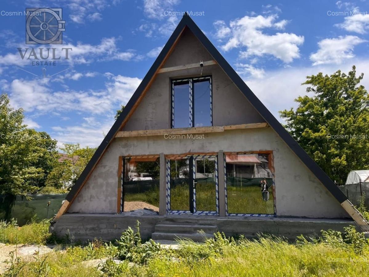 Casa individuala in Snagov, curte 900mp, la rosu - 2