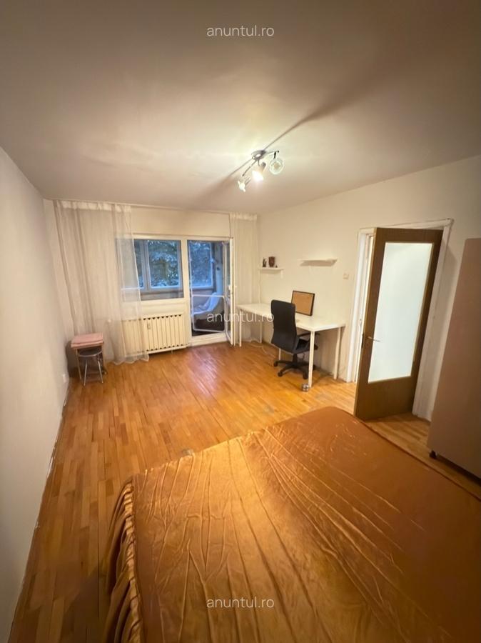 Teiul Doamnei / Apartament 2 camere decomandat-Str.Criristea Mateescu - 10