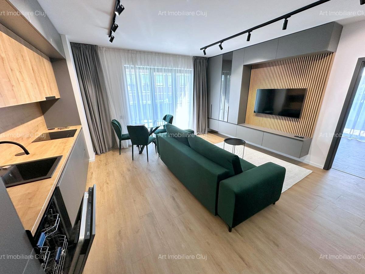 Apartament cu 2 camere semidecomandat, mobilat în Central - 3
