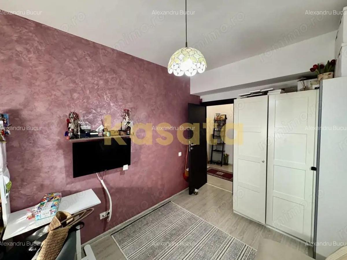 De vanzare apartament cu 3 camere decomandat Sos Chitilei - Colosseum - 4