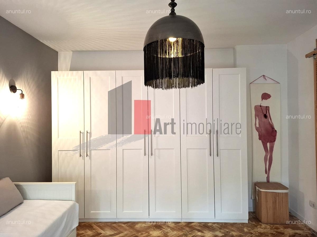 Parcul Carol, Parlament studio modern, 32 mp,+ 20 mp anexe - 3 Parcul Carol, Parlament studio modern, 32 mp,+ 20 mp anexe - 3