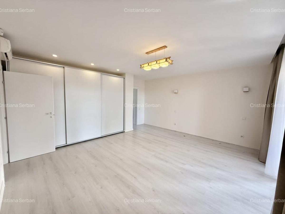 Casă cu 5 camere în Pipera - 13