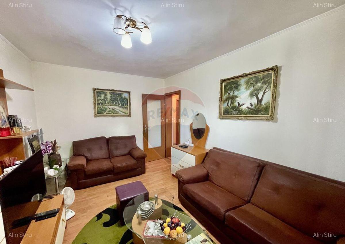 Apartament cu 3 camere de vanzare in zona Sud - 3
