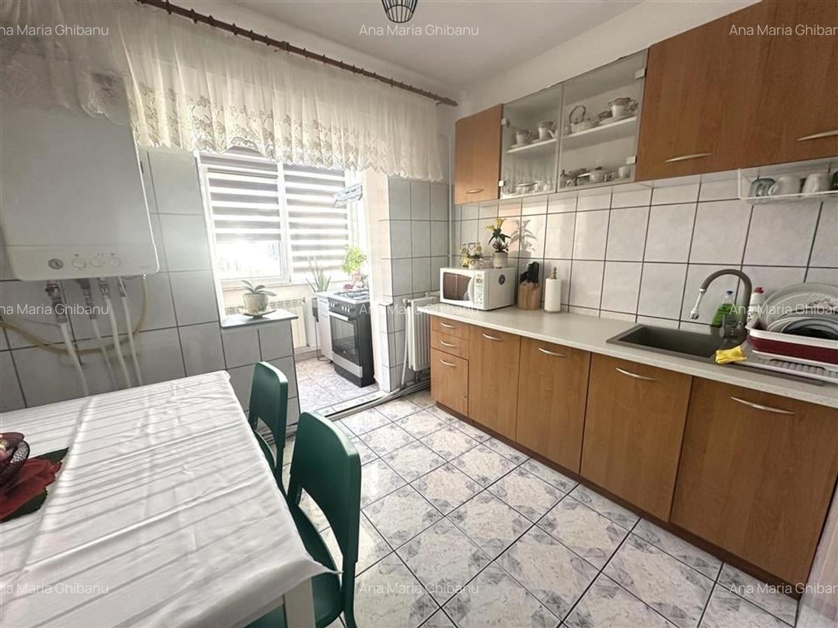 Apartament 3 camere, 2 bai- CUG, Scoala nr 42 - 6 Apartament 3 camere, 2 bai- CUG, Scoala nr 42 - 6