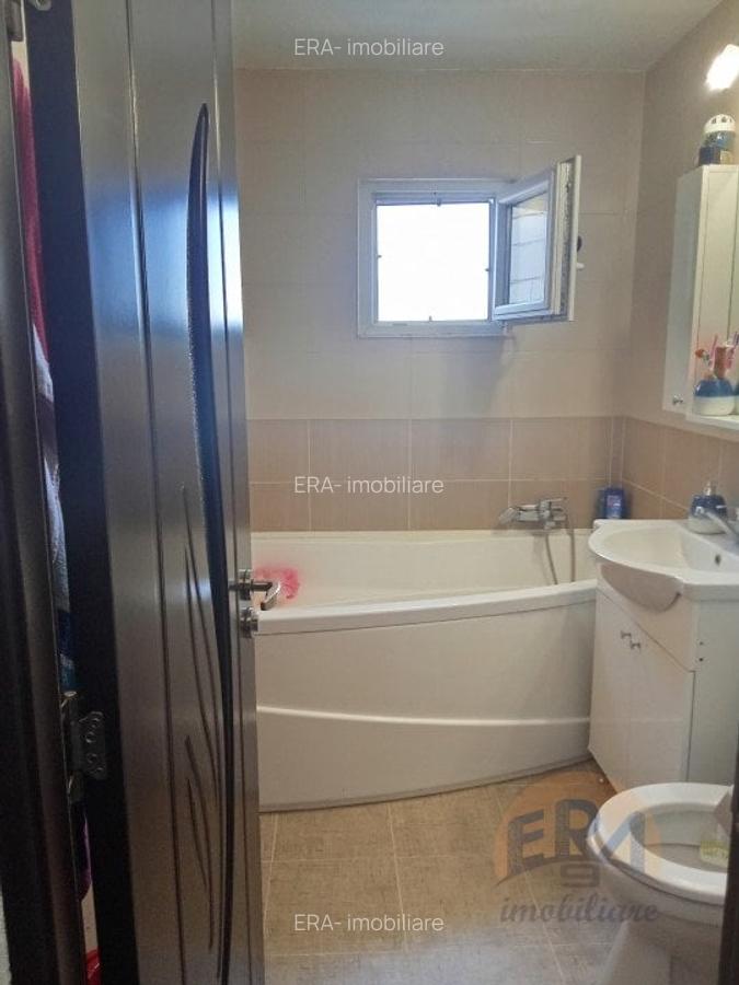 Apartament cu 3 camere decomandat, mobilat în Cantemir - 13