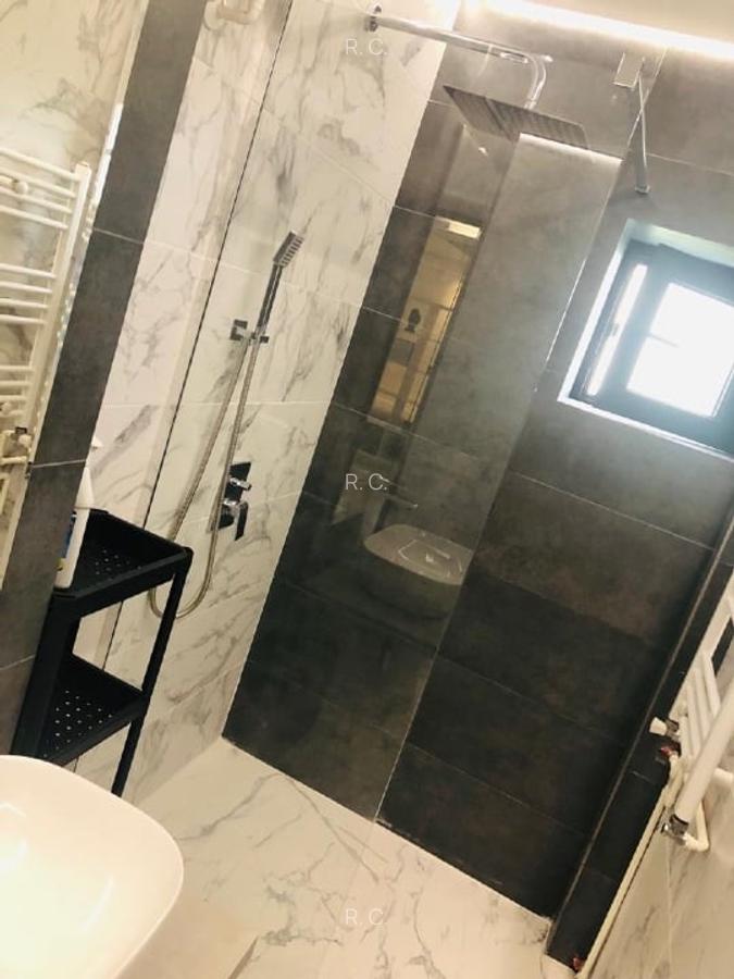 Garsonieră decomandată în Tei - 7