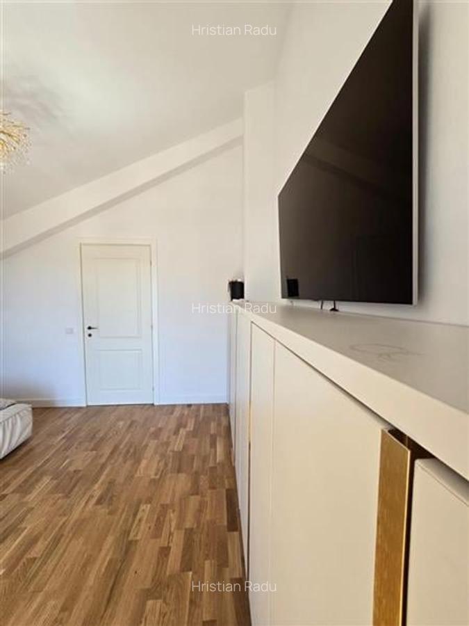 Apartament cu 3 camere semidecomandat în Bucureștii Noi - 12