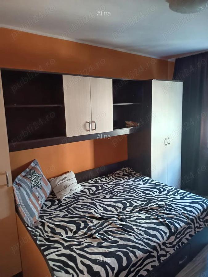 De vanzare apartament 3 camere decomandat zona I.C Frimu - 3